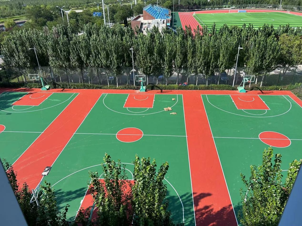 中欧体育app下载安装塑胶跑道厂家丨乔师傅体育新材为随州文帝学校建造高品质运动场(图6)